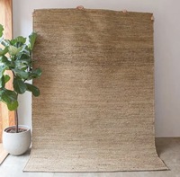 Tapis d'intérieur uni HARI ENTERPRISES HE379 en jute naturelle tissé à la main, à poils ras, épaisseur moyenne, écologique, avec envers en jute, pour salon