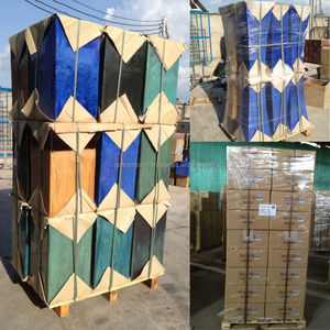 Pots et jardinières ronds modernes en céramique bleue de la marque Gol Company, écologiques pour la maison et le jardin, utilisation en extérieur, stock disponible - Product Image 4