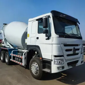 Sử dụng máy móc xây dựng sử dụng máy trộn bê tông xe tải, M3 trộn trống HINO 700 xi măng trộn sử dụng máy trộn bê tông xe tải