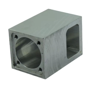 บล็อกตัวเรือนเหล็กอัลลอยคุณภาพสูงเกรด Hi-Grade ผลิตด้วยเครื่อง CNC ตามสั่งโดย Vartis Engineering - Product Image 1