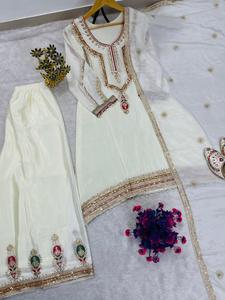 Ensemble de costume pakistanais brodé blanc avec palazzo et dupatta pour femmes |   Tenue ethnique pour les fêtes - Product Image 4