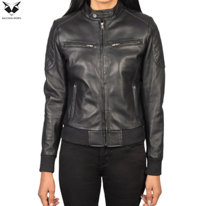 Chaqueta de Mujer de Cuero PU Tejido con Bolsillos, en Color Negro, de Buena Calidad, con el Mejor Material, Diseño Único y a la Moda - Product Image 6