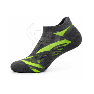 Calcetines de Tobillo de Alta Calidad, Transpirables, Ligeros, con Estampado Moderno, Construcción Elástica y Duradera - Product Image 3