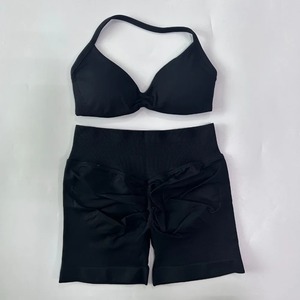 Conjuntos de 2 piezas para mujer, conjunto deportivo para mujer, top de yoga con tiras, pantalones cortos de cintura alta para entrenamiento, conjunto de yoga deportivo sin costuras. - Product Image 2