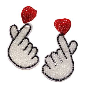 Pendientes Colgantes de Plata con Cuentas de Vidrio Bordadas en Forma de Flor, Inspirados en la Naturaleza, Hechos a Mano, Ecológicos y de Moda - Product Image 2