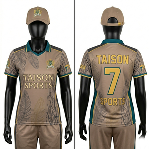 Maillot de cricket pour femme en polyester et élasthanne premium 180 GSM, beige et bordeaux, manches longues, design à panneaux, sublimation, logo personnalisé, respirant - Product Image 3