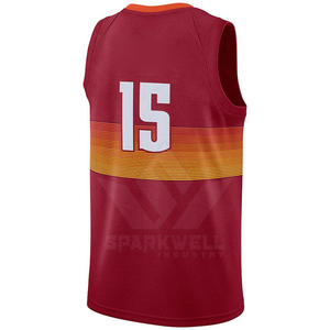 เสื้อบาสเก็ตบอลผู้ชายแบบกำหนดเองหมายเลข 15 พิมพ์ลายแบบซับลิเมชั่นสีแดงส้มผ้าตาข่ายแขนกุดระบายอากาศได้ชุดทีมขนาดผู้ใหญ่ - Product Image 2