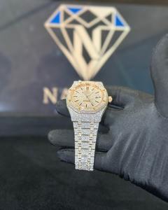 Reloj de Lujo para Hombre, Estilo Hip Hop, de Acero Inoxidable y Moissanita, con Esfera Redonda, Resistencia al Agua de 10 Bares y Cierre de Brazalete - Product Image 5