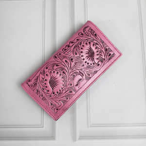 Nuevo Estuche para Pasaporte y Teléfono de Cuero Genuino con Diseño Western, Tallado a Mano, Elegante, Antirrobo y Compacto - Product Image 2