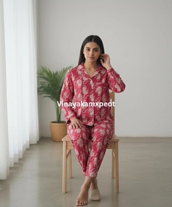 Conjunto de Pijama de Algodón Estampado a Mano para Mujer, Dos Piezas, Transpirable, de Secado Rápido, Camisa Larga con Botones y Pantalones de Pijama - Product Image 6