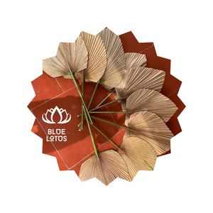 VENTA RÁPIDA Abanico Decorativo de Palma, Perfecto para Decoración de Bodas y Arreglos de Mesa, No Requiere Energía - Product Image 1