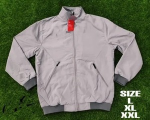 Veste coupe-vent personnalisée fabriquée en Inde pour hommes, idéale pour les événements promotionnels et les uniformes d'entreprise, en vente - Product Image 4