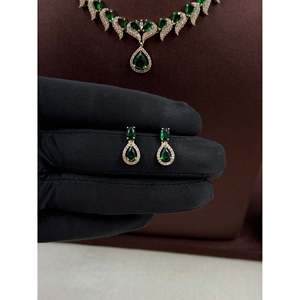 Indian Ethnic Zoya Victorian Delicate Gold-Plated Steel Bridal Necklace & Earring Set - Product Image 4