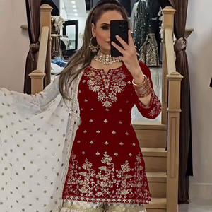 Ensemble Kurti Sharara pour femmes avec dupatta, design de créateur |   Vêtements de mariage et de fête richement brodés - Product Image 1