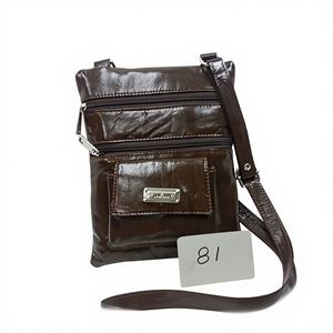 Nouveau Sac Unisexe 2026 en Cuir de Veau Véritable Fait Main, Style Urbain avec Deux Poignées et Fermeture Éclair, Personnalisable, Vente en Ligne - Product Image 2