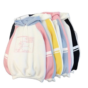 2021 chaud En Gros Personnalisé Femmes À La Mode à Capuche Imprimé - Product Image 1