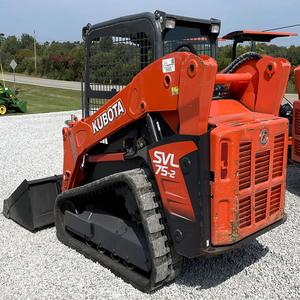 Cargadora Compacta KUBOTA SVL75-2 de Alta Eficiencia, Aprobada por la EPA, con Motor y Bomba Usados, Sistema Hidráulico CAT para Maquinaria de Movimiento de Tierras - Product Image 4