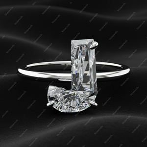 แหวนเพชร GIA IGI Certified DEF VVS VS เพชรเลี้ยงในห้องปฏิบัติการ ตัวอักษร J ตัวเรือนทองคำแท้ 925 เงินสเตอร์ลิง ดีไซน์โมเดิร์นแบบโซลิแทร์ - Product Image 6