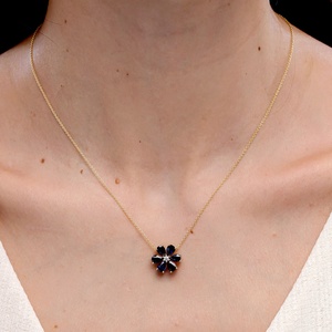 High Quality IGI Certified 6*4MM 2.1Ct Blue Sapphire Gemstone Flower Cluster <b>Pendant</b> with 0.07Ct Diamond In 14K 18K <b>Solid</b> <b>Gold</b> - Product Image 2
