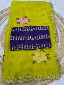 Sari de Seda Rangoli para Mujer con Bordado Zari Original y Blusa con Espejos - Ropa de Fiesta India y Pakistaní - Product Image 2