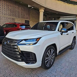 Lexus LX 600 Luxe d'occasion 2024 - Product Image 1