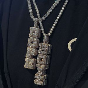Collier pendentif hip-hop cubain en argent 925 plaqué or 18 carats pour homme avec lettre en strass de cristal - Product Image 1
