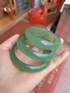 Bracelet manchette large empilable en résine acrylique verte géométrique pour femme, accessoire de bijouterie, cadeau de fête - Product Image 6