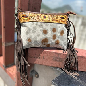 Nouveau main usiné cheveux sur cuir de vachette frange sac à bandoulière femmes main sculpture en cuir sac à bandoulière main Floral sacs à bandoulière - Product Image 2