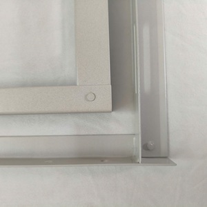 Support extérieur pour climatiseur 1HP, finition premium, couleur crème, surface lisse, haute résistance à la corrosion, origine Vietnam - Product Image 3