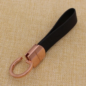 Vente en gros de porte-clés en cuir PU noir classique, porte-clés en cuir rétro, porte-clés en cuir avec logo de marque personnalisé - Product Image 5
