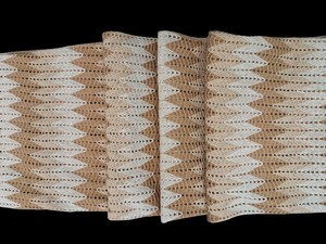 Tela de Yute Tejida a Crochet, Blanca y Beige, Directo de Fábrica, Patrón Chevron, Material de Crochet Suave y Ligero - Product Image 3