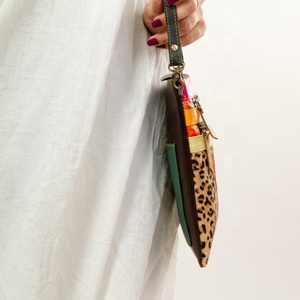 LW Luxury Vintage Single Handle Bolso de hombro para mujer Multicolor Bohemio Vestido Monederos para invierno Estilo japonés Portátil Señoras - Product Image 3
