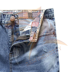 Shorts en jean pour hommes, coupe droite et ample, longueur genou, style streetwear, nouvelle collection, vente en gros - Product Image 4