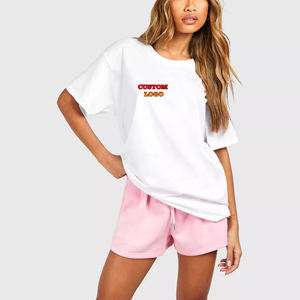 Conjunto de 2 Piezas para Mujer, Hecho a Medida, 100% Algodón, con Encaje, Camiseta Holgada por Encima de la Rodilla y Pantalones Cortos con Logotipo Bordado, Estilo Urbano para Correr - Product Image 4