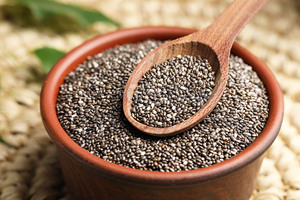 Graines de chia noires entières de qualité supérieure, naturelles, riches en oméga, saines, pour la nutrition, la cuisine, qualité export. - Product Image 5