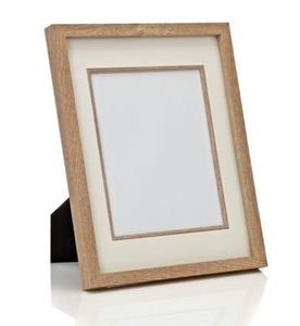 Magnifique cadre photo en bois fait main avec finition naturelle, cadre rustique pour portraits de famille, photos de mariage, souvenirs - Product Image 1