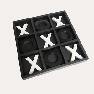 Juguete educativo de resina blanca y negra Tic Toe, juego de fiesta para interiores/exteriores para familias con rango de edad de 2 a 4 años, hecho de madera - Product Image 1