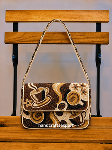 Sac à bandoulière de luxe fait main en perles pour tasse à café |   Sac à main artisanal pour soirée |   Fermeture à rabat magnétique, solide et sûre |   Logo personnalisé - Product Image 1