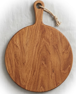 Tabla de servir redonda de madera maciza con asa, tabla de cortar de madera para pizza, carne, pan, queso y charcutería, hecha en Vietnam - Product Image 4