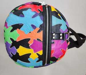 Sac de voyage en cuir à motif croisé coloré, personnalisable avec logo et design, fermeture éclair, pour usage décontracté - Product Image 4
