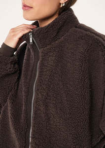 Women's Custom Sherpa <b>Jacket</b> Winter <b>Warm</b> <b>Fleece</b> Oversized Casual <b>Jacket</b> Premium Sherpa <b>Jackets</b> OEM Wholesale Fashion Outerwear - Product Image 5