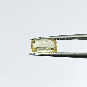 พลอยแซฟไฟร์สีเหลืองทรงคุชชั่นธรรมชาติ 2.71 กะรัต จากศรีลังกา สำหรับทำเครื่องประดับและ YCIS-208 - Product Image 5