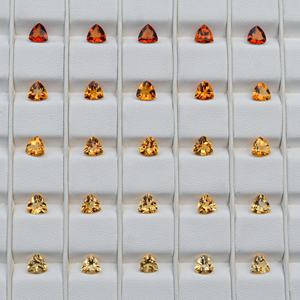 Piedra suelta de forma de trillón facetado de citrino Natural de 4mm, lote al por mayor, piedras preciosas de calidad Premium, joyería personalizada, tendencia 2025 - Product Image 2