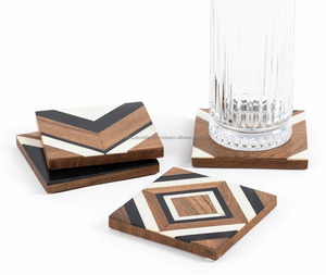 Ensemble de sous-verres en bois modernes écologiques faits à la main Sous-verres élégants et durables pour le thé, le café, la décoration de la maison Inde - Product Image 4