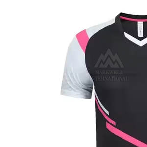 Uniforme de badminton sur mesure pour hommes, qualité durable, logo personnalisé imprimé, vêtements de tennis pour hommes, uniforme - Product Image 5