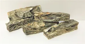 Snacks para Perros de Piel de Salmón Natural, 100% Piel de Pescado, Alta en Proteínas y Omega, Proveedor de Vietnam - Product Image 4