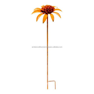 Piquets de jardin en métal à motifs élégants pour la décoration florale extérieure, accessoires en fer résistants aux intempéries - Product Image 5