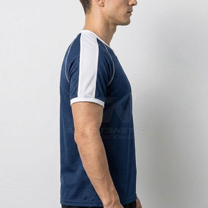 เสื้อยิมสมัยใหม่ ออกแบบสำหรับผู้ที่รักการออกกำลังกาย ด้วยโครงสร้างน้ำหนักเบาและสวมใส่สบายขณะฝึกซ้อม - Product Image 6