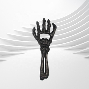 Ouvre-bouteille en fonte en forme de main squelette, ouvre-boîte en métal en forme de doigt squelette pour Halloween, ouvre-bouteille de boisson et de bière - Product Image 1