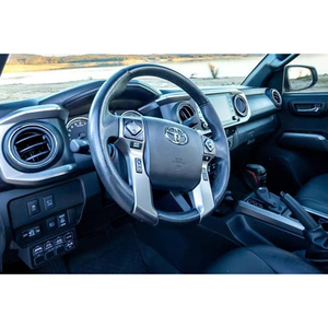 Toyota Tacoma Limited 2023, Doble Cabina, 4x4 - Product Image 3
